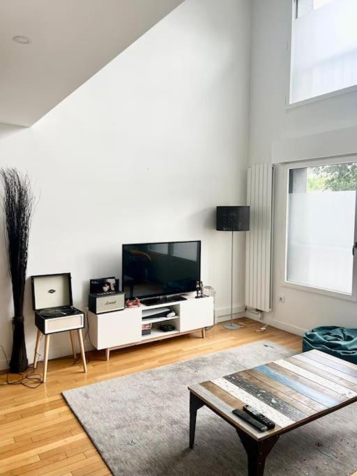 Duplex, 10 Min Champs Elysee Boulogne-Billancourt Bagian luar foto
